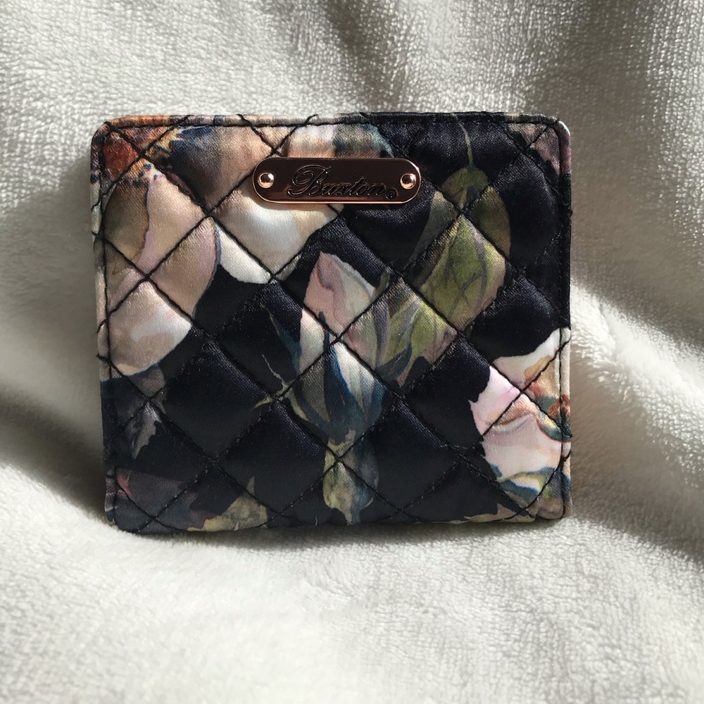 Small Buxton Billfold Wallet